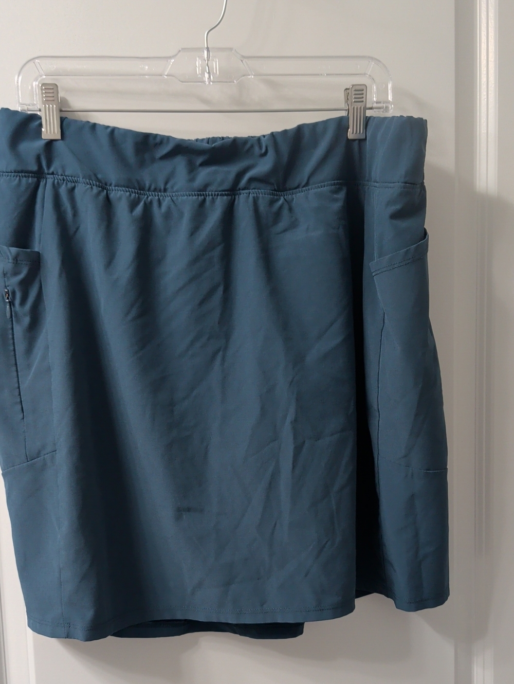 Women’s Active Skort in Slate Blue/teal